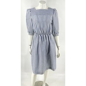 VTG Kathy J Dress 8 Blue White Striped Puff Shoulder Embroidered Elastic Waist